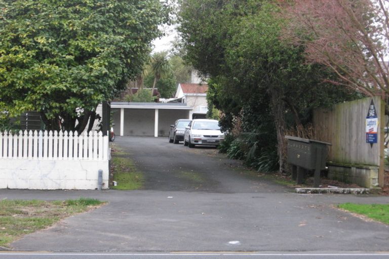 Photo of property in 1/310 River Road, Claudelands, Hamilton, 3214