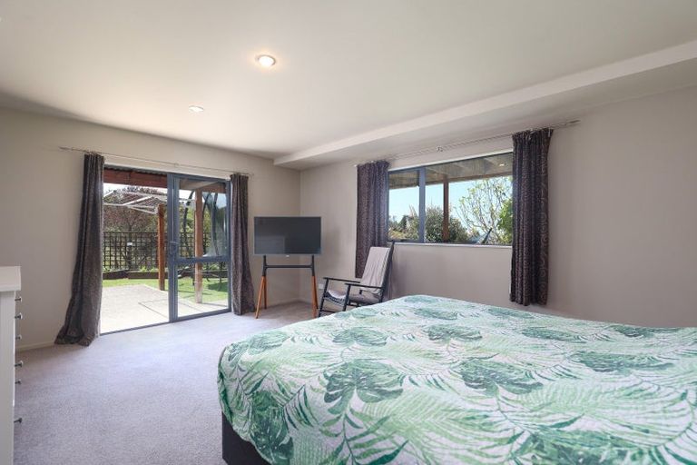 Photo of property in 36 Stagecoach Road, Upper Moutere, 7173