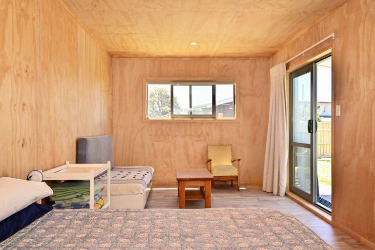 Photo of property in 176 Mahia East Coast Road, Mahia, 4198