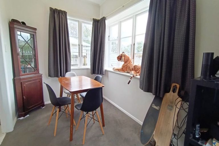 Photo of property in 227 Naenae Road, Naenae, Lower Hutt, 5011