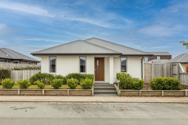 Photo of property in 11 Kawari Drive, Pegasus, 7612