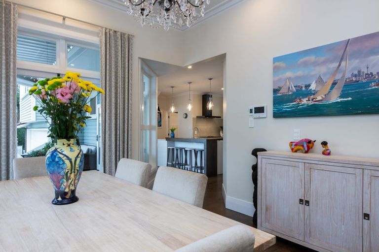 Photo of property in 33 Ewen Street, Hauraki, Auckland, 0622