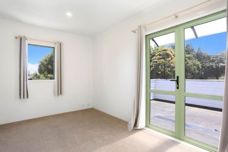 Photo of property in 130 Buckland Road, Mangere East, Auckland, 2024