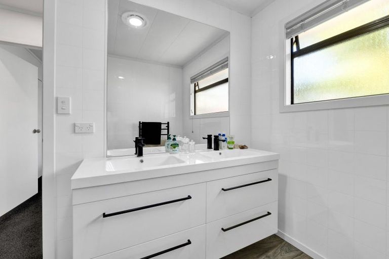 Photo of property in 30a Holsworthy Road, Lower Vogeltown, New Plymouth, 4310