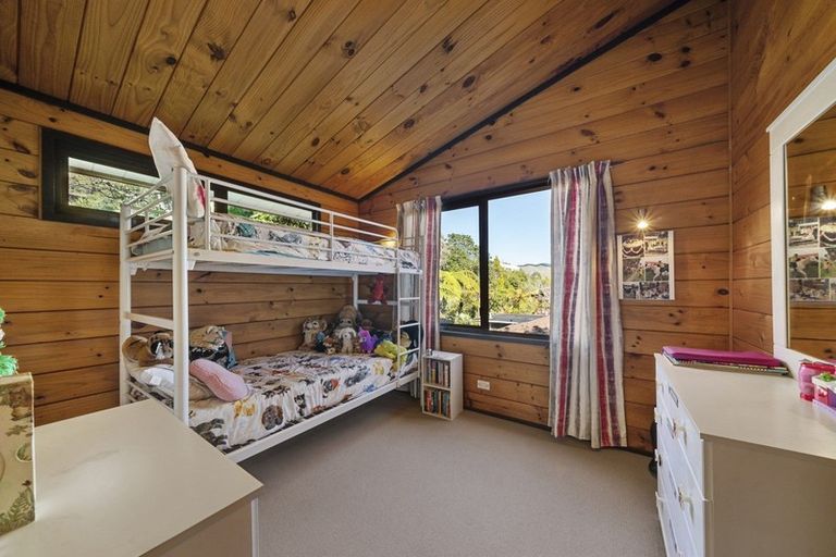 Photo of property in 73 Huia Street, Waikanae, 5036