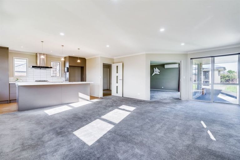 Photo of property in 3 Felicitas Grove, Aidanfield, Christchurch, 8025