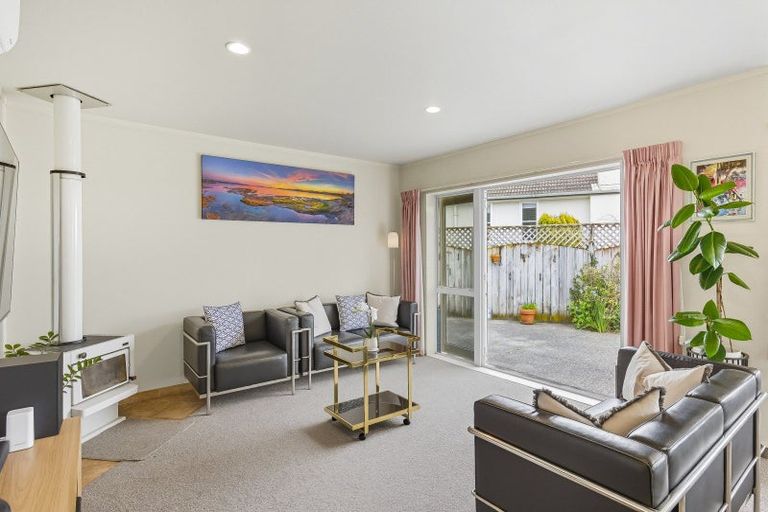 Photo of property in 174 Bath Street, Levin, 5510