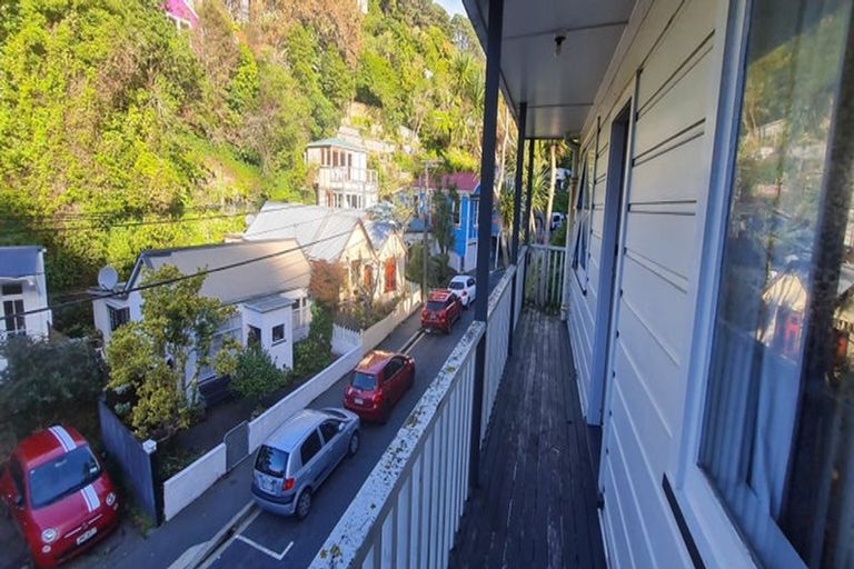 Photo of property in 36 Holloway Road, Aro Valley, Wellington, 6021