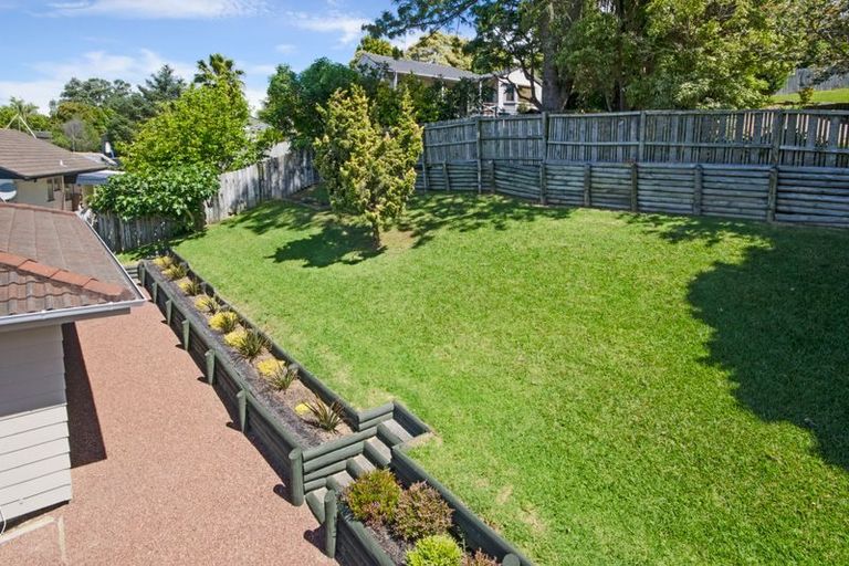 Photo of property in 5 Malibu Grove, Bayview, Auckland, 0629