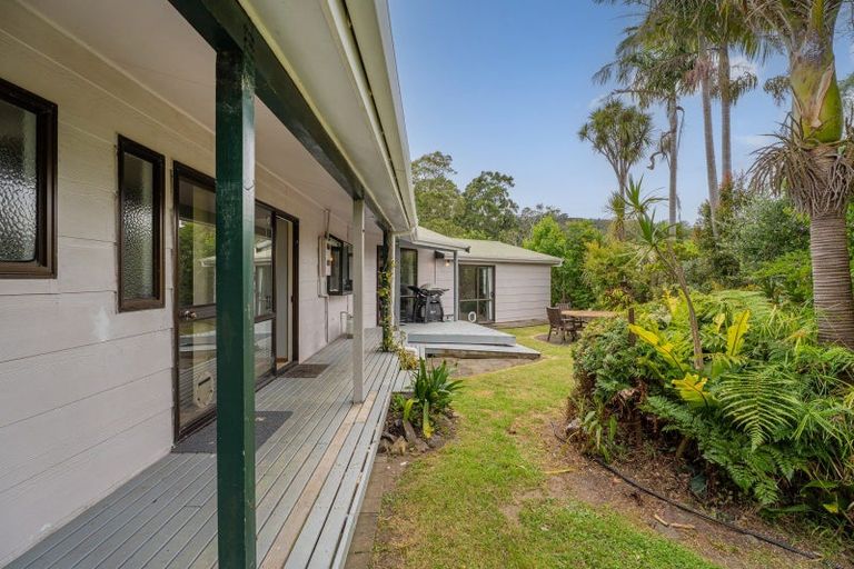 Photo of property in 8 Parkland Place, Whitianga, 3510