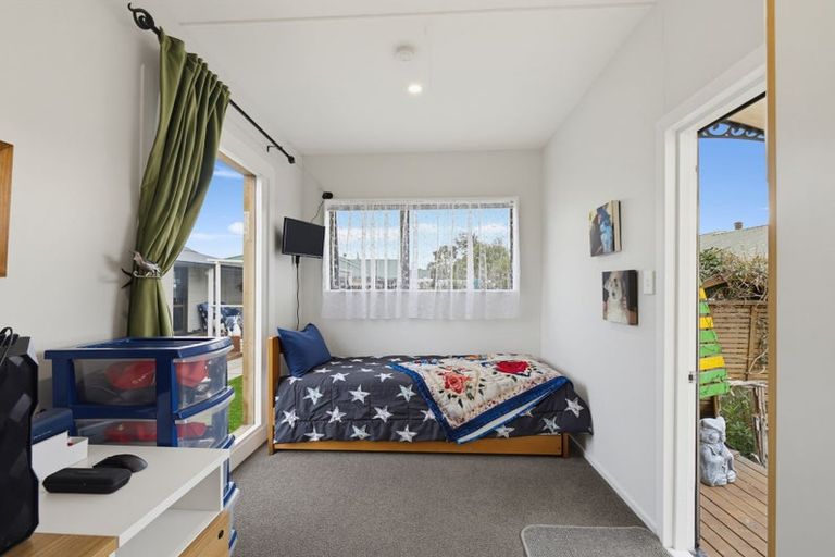 Photo of property in 5 Stopforth Street, Woodend, 7610