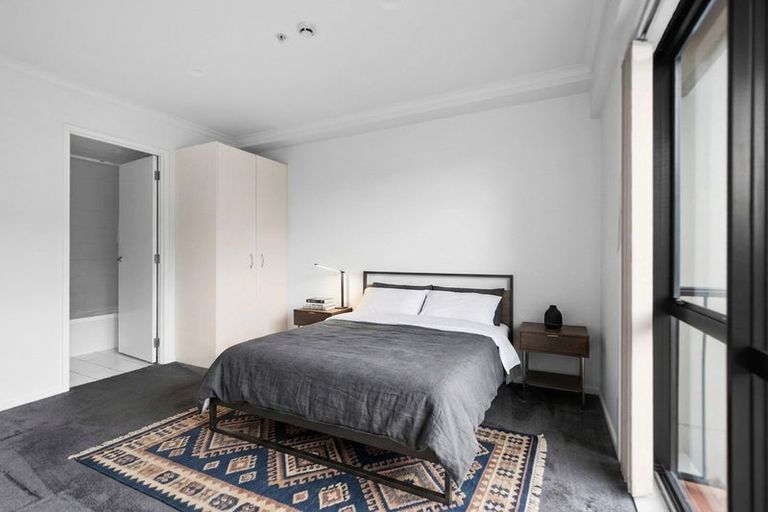 Photo of property in The Rennaissance, 6i/18 Ronwood Avenue, Manukau, Auckland, 2104