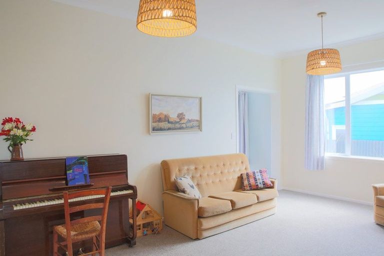 Photo of property in 11 Boyne Street, Clifton, Invercargill, 9812