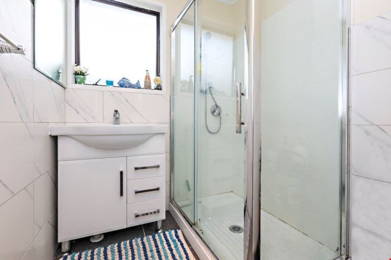 Photo of property in 3/43 Taitimu Drive, Weymouth, Auckland, 2103