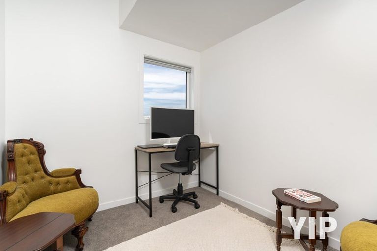 Photo of property in 2/30 Adventure Drive, Whitby, Porirua, 5024