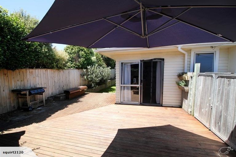 Photo of property in 163a Pembroke Street, Westown, New Plymouth, 4310