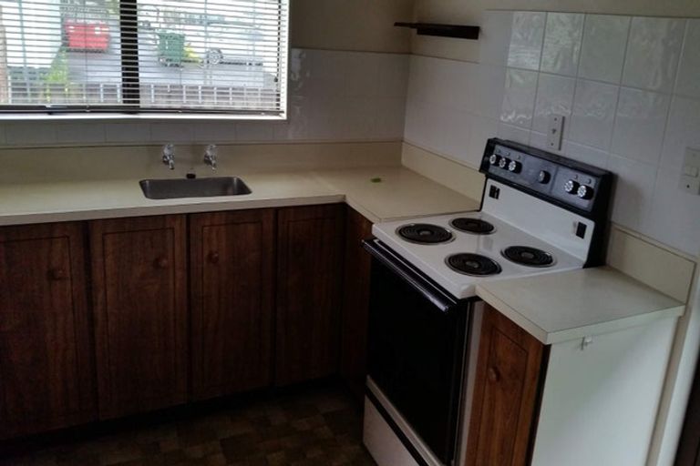 Photo of property in 18 Leyton Place, Nawton, Hamilton, 3200