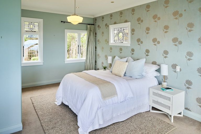 Photo of property in 45 Howard Road, Point Howard, Lower Hutt, 5013