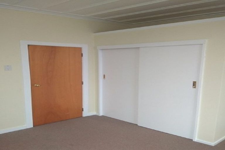 Photo of property in 44 Monckton Street, Feilding, 4702