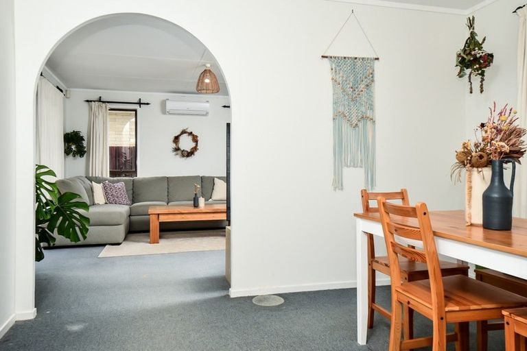 Photo of property in 24 Sapphire Place, Chartwell, Hamilton, 3210