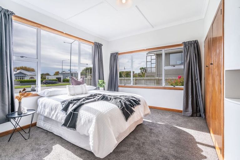 Photo of property in 595 Tay Street, Hawthorndale, Invercargill, 9810