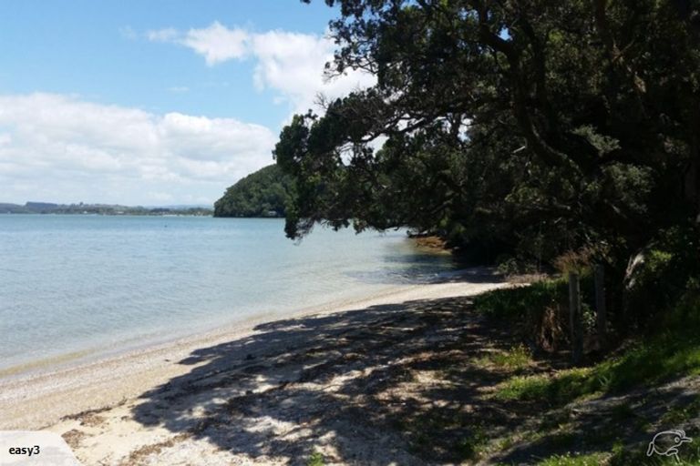 Photo of property in 421 Leigh Road, Whangateau, Warkworth, 0985