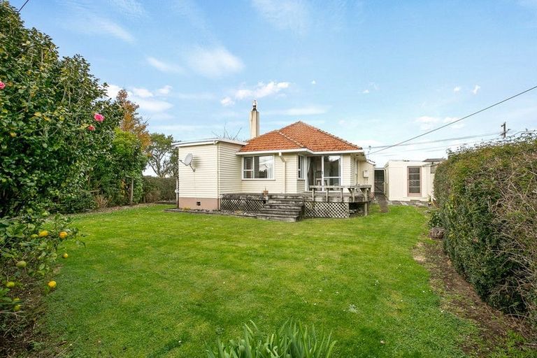 Photo of property in 47 Drake Street, Vogeltown, New Plymouth, 4310