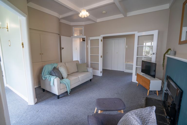 Photo of property in 84 Melbourne Street, Windsor, Invercargill, 9810