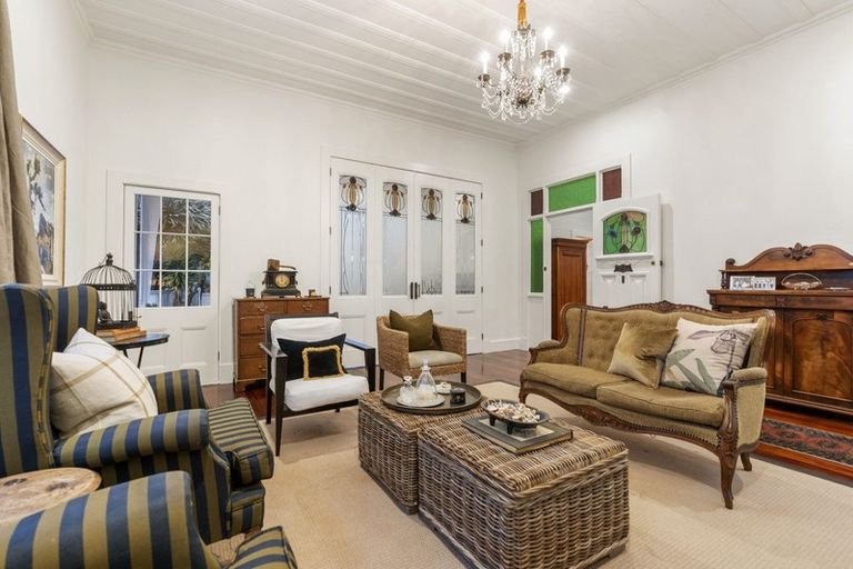 Photo of property in 9 Arawa Avenue, Devonport, Auckland, 0624