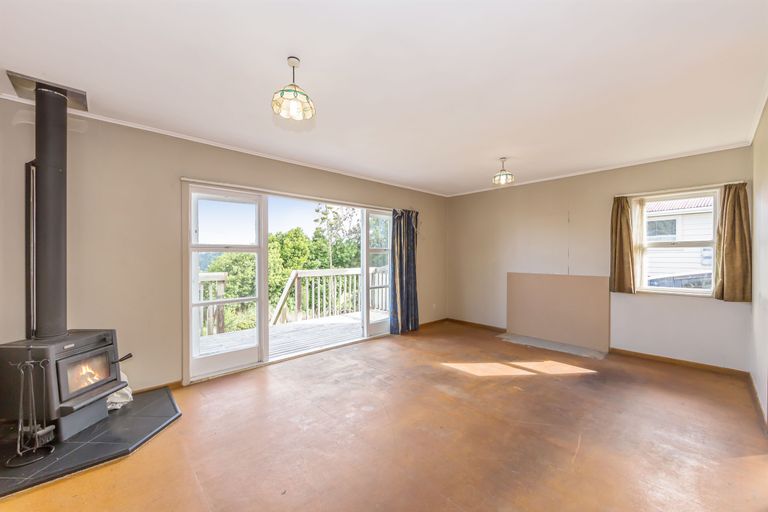 Photo of property in 117 Manuka Road, Bayview, Auckland, 0629