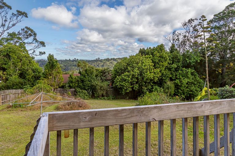 Photo of property in 117 Manuka Road, Bayview, Auckland, 0629