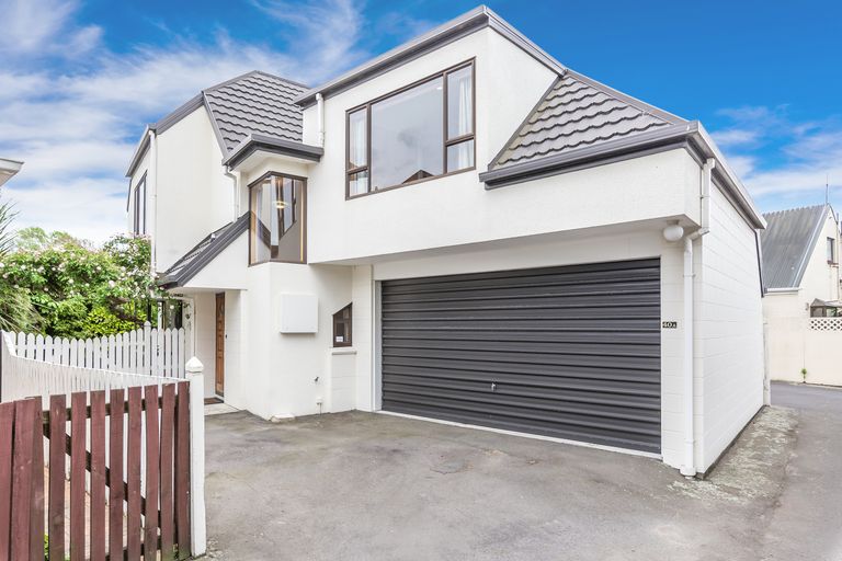 Photo of property in 2/40 Onslow Street, St Albans, Christchurch, 8014