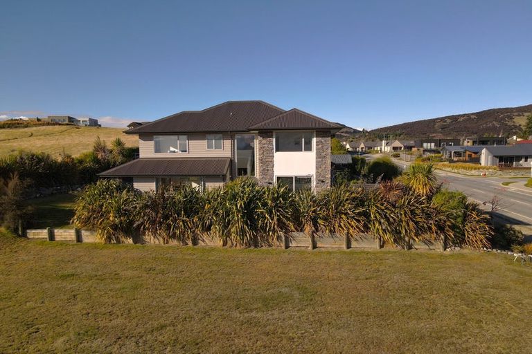 Photo of property in 214 Aubrey Road, Wanaka, 9305