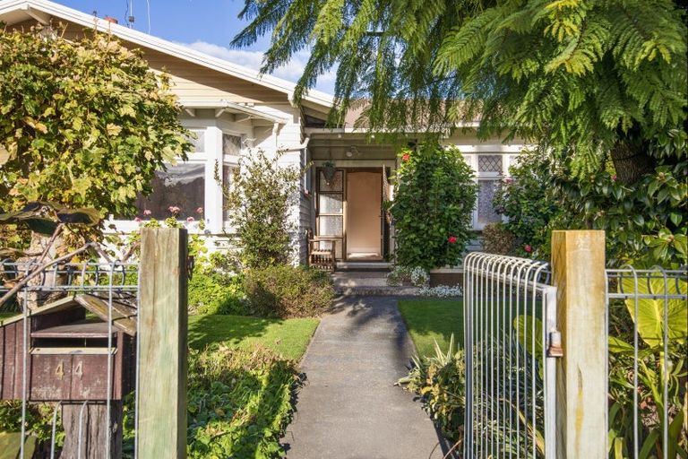 Photo of property in 44 Kennedy Road, Napier South, Napier, 4110