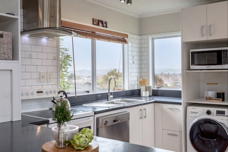 Photo of property in 6 Ngaio Place, Lansdowne, Masterton, 5810