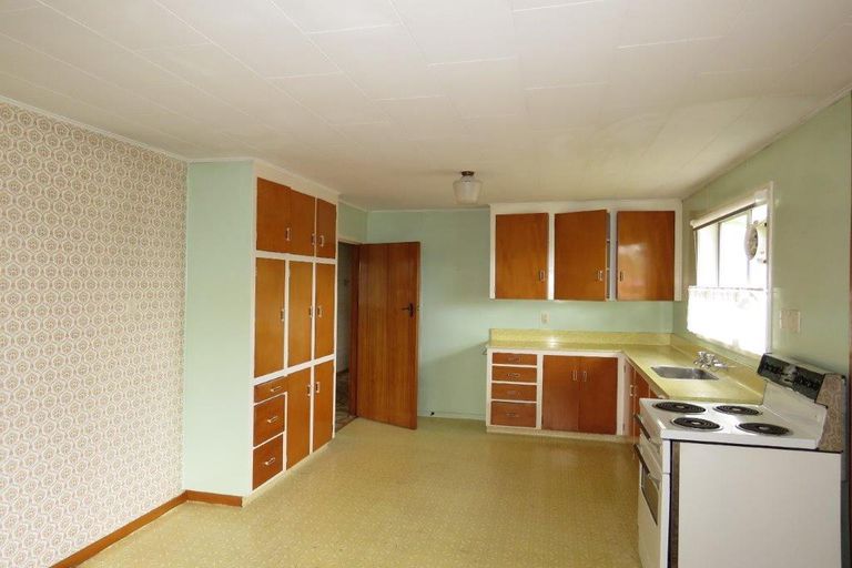 Photo of property in 52 Newcastle Street, Windsor, Invercargill, 9810