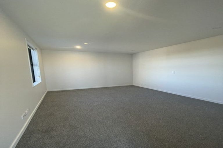 Photo of property in 1/27 Division Street, Riccarton, Christchurch, 8041