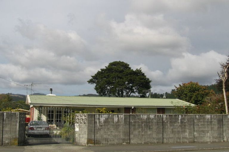 Photo of property in 382 Fergusson Drive, Heretaunga, Upper Hutt, 5018