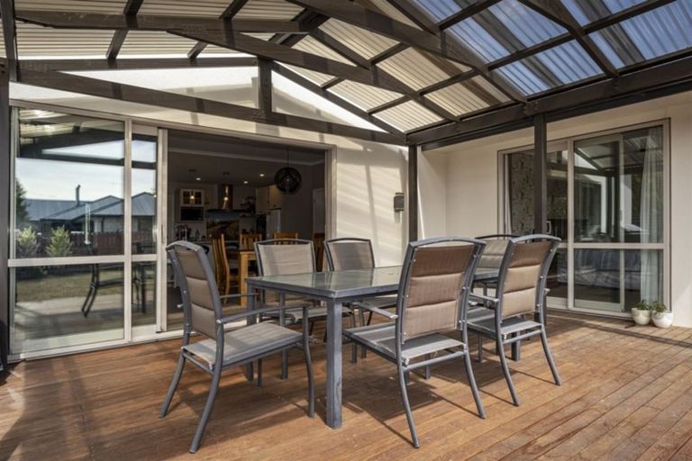 Photo of property in 135 Main Road, Pleasant Point, 7903