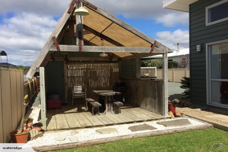 Photo of property in 8 Papaka Road, Ngunguru, Whangarei, 0173