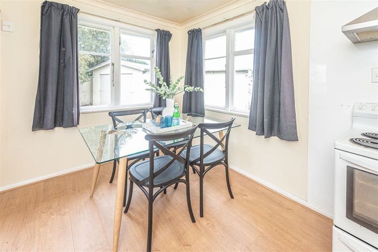 Photo of property in 11a Manuka Street, Castlecliff, Whanganui, 4501