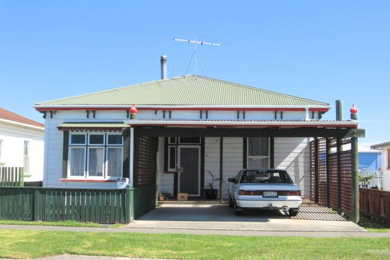 Photo of property in 16 Norman Road, Te Hapara, Gisborne, 4010