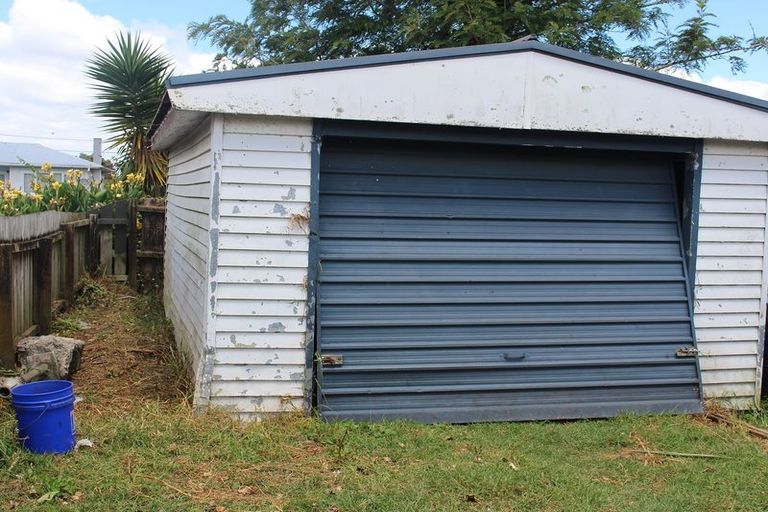 Photo of property in 1/59 Mcannalley Street, Manurewa East, Auckland, 2102