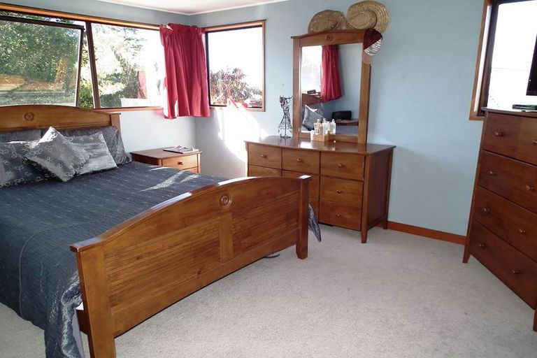 Photo of property in 64 Reservoir Road, Oamaru North, Oamaru, 9400