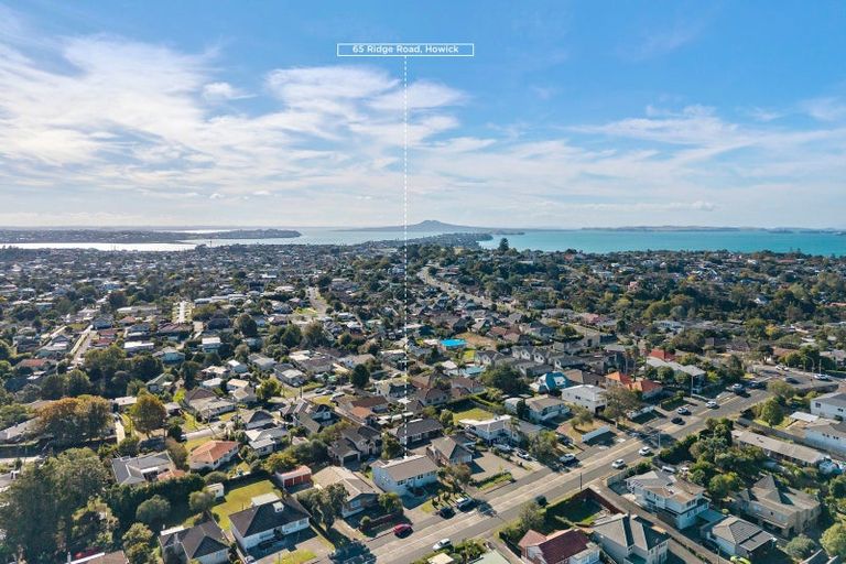 Photo of property in 65 Ridge Road, Howick, Auckland, 2014