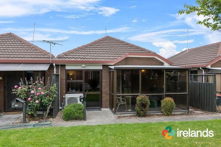 Photo of property in 7/218 Lincoln Road, Addington, Christchurch, 8024