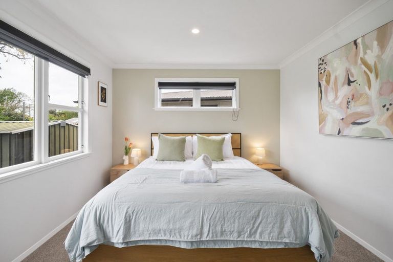 Photo of property in 6 Ruha Street, West End, Palmerston North, 4412