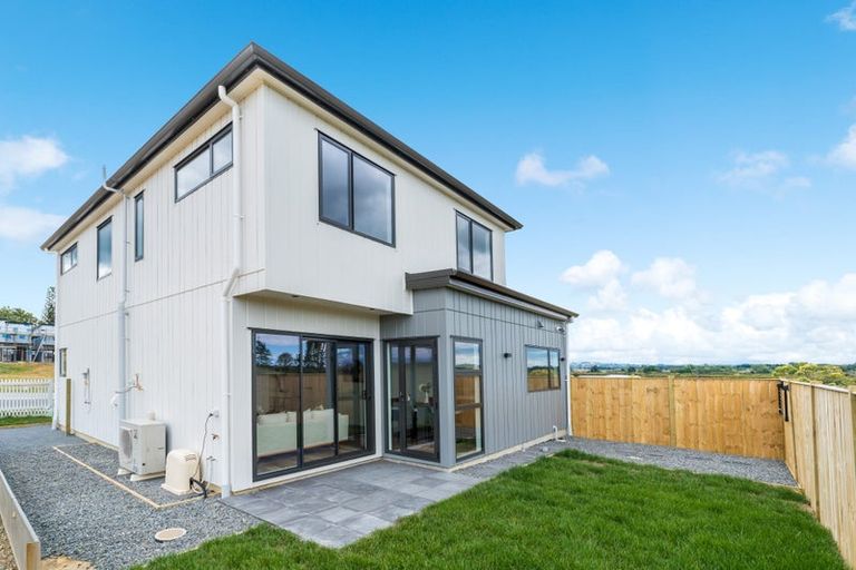 Photo of property in 6 Kaititiko Road, Rosehill, Papakura, 2113
