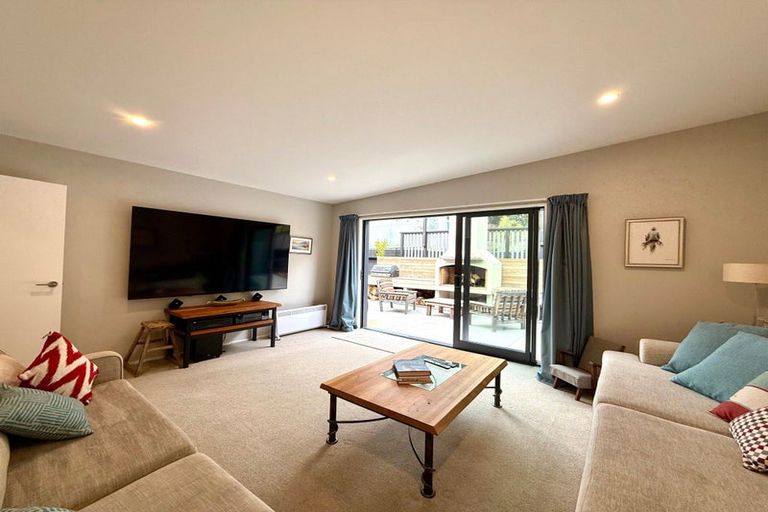 Photo of property in 13 Matuku Lane, Heathcote Valley, Christchurch, 8022
