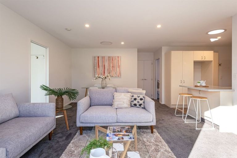 Photo of property in 112 Riverlaw Terrace, Saint Martins, Christchurch, 8022